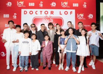 Khả Ngân, Trần Phong, Lâm Thanh Nhã nổi bật trên thảm đỏ ngày ra mắt phim “Doctor Lof – Bác sĩ hạnh phúc”