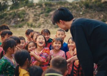 Nấu Ăn Cho Em khiến khán giả xúc động với giai điệu trong sáng, câu chuyện nhân văn