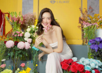 Xuất hiện trong bộ ảnh mới, Hoa hậu Bảo Ngọc ngọt ngào tựa nàng công chúa giữa vườn hoa