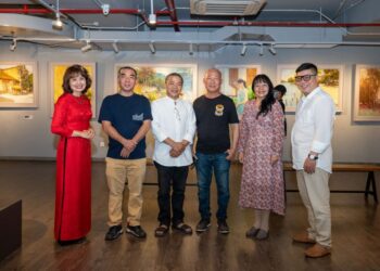 Họa sĩ Lâm Đức Mạnh vẽ để tìm “Ngày bình yên”