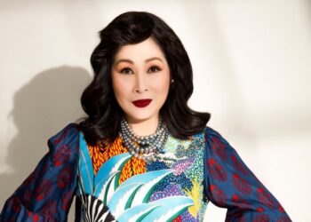 Giảm cân kỉ lục, NSND Hồng Vân ngày càng tự tin  