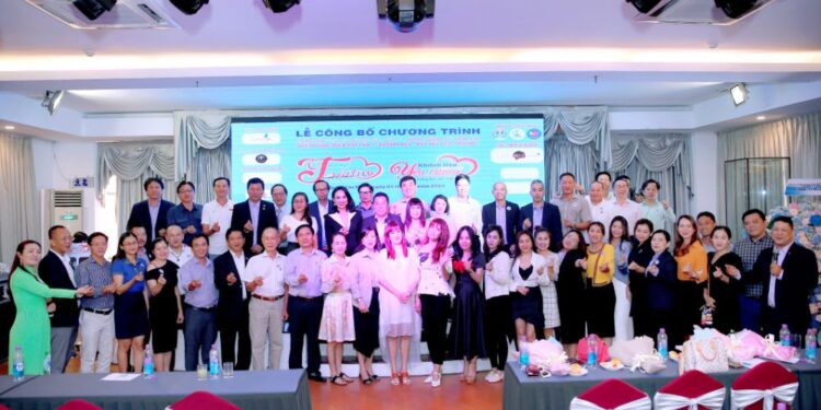 Lễ công bố Caravan “Trở về tuổi thơ tôi” lần 7 và Chương trình “Quê hương biển gọi” lần 5