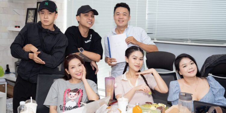 Mời Kathy Uyên dạy diễn xuất, Ngọc Thanh Tâm hé lộ tiếp ekip hùng hậu góp mặt web drama