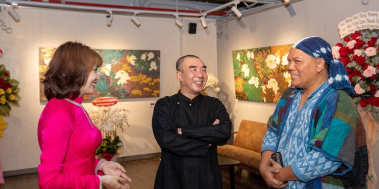 20 bức tranh Sen của họa sỹ Đặng Phương Việt ngát hương giữa trời Nam