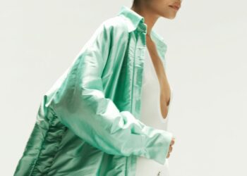 NTK NGUYỄN CÔNG TRÍ CÙNG BST THU ĐÔNG 2023 MANG ĐẬM CẢM HỨNG AVANT-GARDE