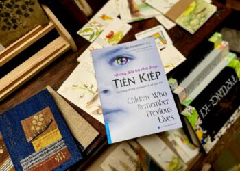 ‘Những đứa trẻ nhớ được tiền kiếp’ – Vị Tiến sĩ y khoa dành 40 năm tìm gần 3.000 bằng chứng lý giải hiện tượng luân hồi