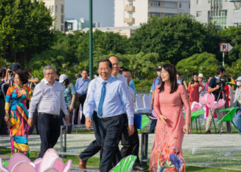 Chính thức khai mạc Lễ hội sông nước Thành phố Hồ Chí Minh