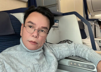 Bầu show Quốc Tuấn tiết lộ tình hình sân khấu ở hải ngoại, nói về trăn trở sau 30 năm làm nghề?