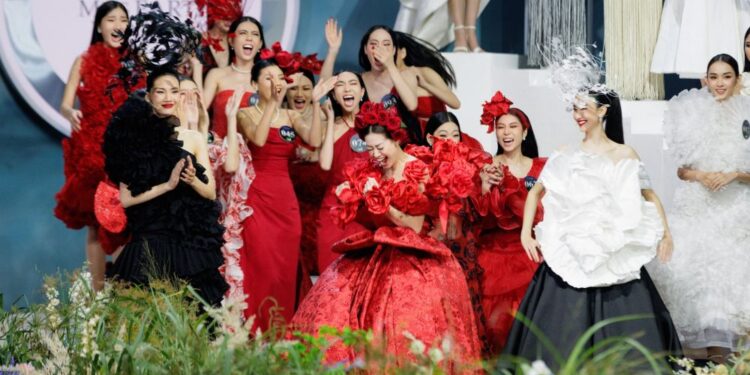  Hành trình Trái tim Xanh Miss Earth Việt Nam 2023: BST mới nhất của NTK Đỗ Mạnh Cường lần đầu tiên trình diễn tại Việt Nam