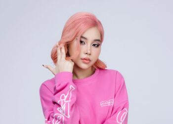 UKI Uyên khiến khán giả “trầm trồ” khi 1 tháng cho ra mắt 2 MV