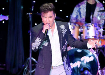 Đàm Vĩnh Hưng liên tiếp nhận tin vui trước thềm đêm nhạc ủng hộ nạn nhân trong vụ hoả hoạn chung cư mini