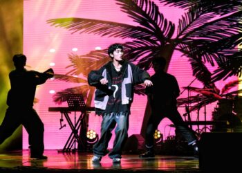 Wren Evans chinh phục hàng nghìn khán giả tại Hàn Quốc, bất ngờ hé lộ 1 ca khúc hoàn toàn mới