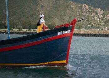 Không còn “quậy” vì “mẹ anh bắt chia tay”, Miu Lê bất ngờ “suy” với Cô Đơn Đã Quá Bình Thường