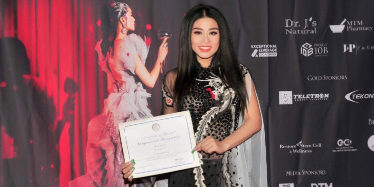  Không chỉ là vợ đảm, mẹ hiền, Hồ Xuân Đào còn biết cân đối cả hai vai trò doanh nhân và nghệ sĩ