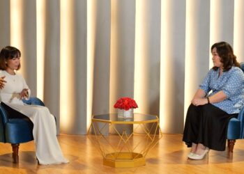 Người Thứ 3: Xem vợ như “công cụ” trả nợ hết lần này đến lần khác, đến bao gạo, chai mắm cũng bị chủ nợ siết