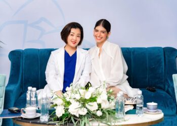 Người mẫu – Hot tiktoker Andrea Aybar chia sẻ tại Talkshow “Răng sứ và những quan điểm sai lầm”