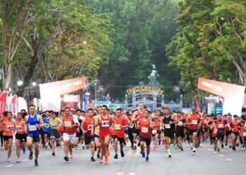 Chạy bộ: Sự lan tỏa tích cực về sức khỏe và tinh thần “Vượt trội hơn mỗi ngày”