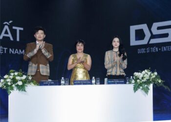 Công ty cổ phần thương mại Hoa hậu Hoàn vũ Việt Nam bắt tay cùng Dược sĩ Tiến – Hương Giang