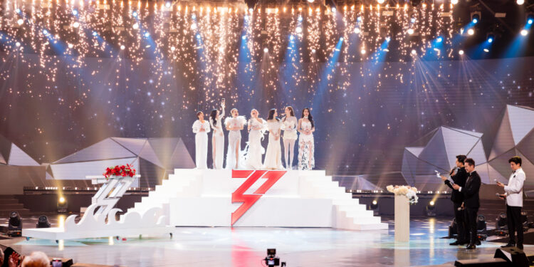 7 Chị Đẹp ra mắt trong đội hình nhóm Đạp Gió lộ diện: Trang Pháp làm trưởng nhóm cùng Lan Ngọc, MLee, Thu Phương, Lệ Quyên, Mỹ Linh và Diệp Lâm Anh