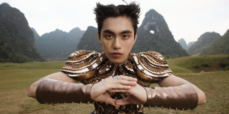 Ba hình tượng ma mị của MONO trong MV mới mang ý nghĩa gì? 