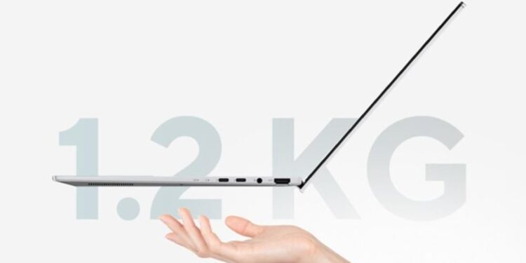 ASUS khởi động mùa mua sắm “Tết ASUS rực rỡ – Rước trợ thủ AI” cùng Zenbook 14 OLED sở hữu chip AI đầu tiên tại Việt Nam