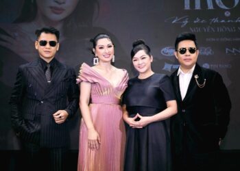 Quang Lê: Nguyễn Hồng Nhung là ca sĩ đắt show nhất hải ngoại