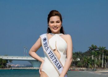 Hoa hậu Ngọc Trang tươi tắn trong trang phục bikini tại Mrs Globe 2024