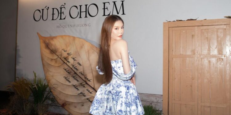 Lý Nhã Kỳ vui mừng khi gặp lại Nathan Lee 