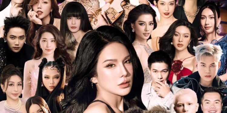 Các Chị đẹp của nhóm Lunas lên phiên live của Diêp Lâm Anh chốt đơn lia lịa