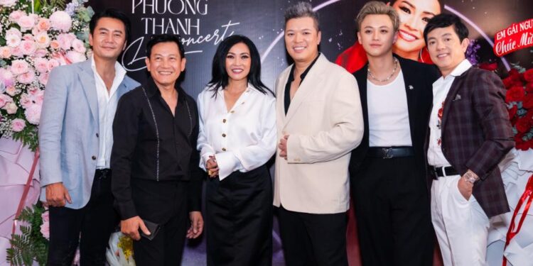 Cùng Đạo diễn Cường Ngô, ca sĩ Johnny Dương hội ngộ Ca sĩ Phương Thanh trong ngày giới thiệu Live concert Đóa Hồng Gai