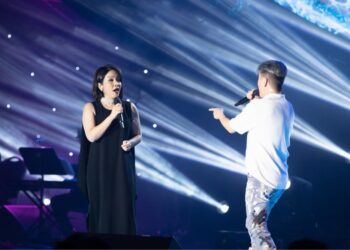 “Chị đẹp” Mỹ Linh là khách mời đặc biệt trong liveshow “Ngày em thắp sao trời” của Ca sĩ Đàm Vĩnh Hưng 