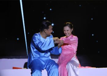 Hãy Là Số 1: Bá Tăng Minh Hiếu chinh phục dàn giám khảo bởi chính khả năng ngoài vai trò MC