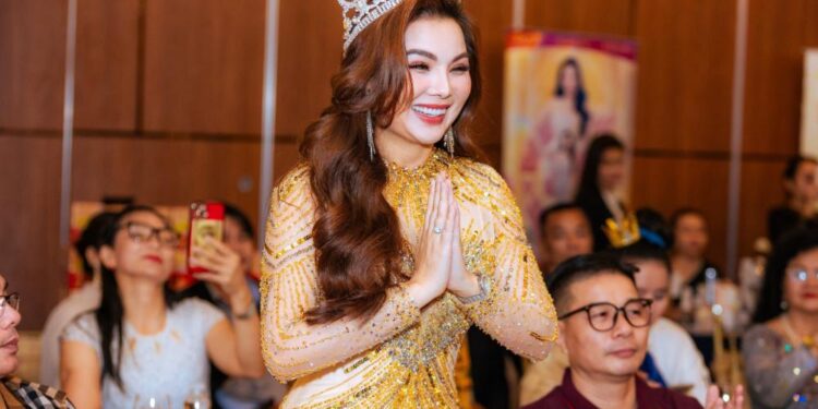 Trở về từ Mrs Globe 2024, Hoa hậu Ngọc Trang khoe nhan sắc thăng hạng