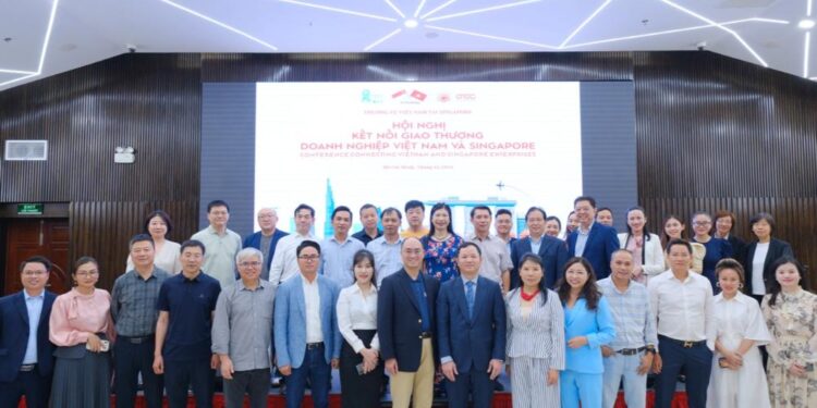 Ngày hội sức khoẻ Health Day 2024 thu hút sự quan tâm của nhiều doanh nghiệp nước ngoài