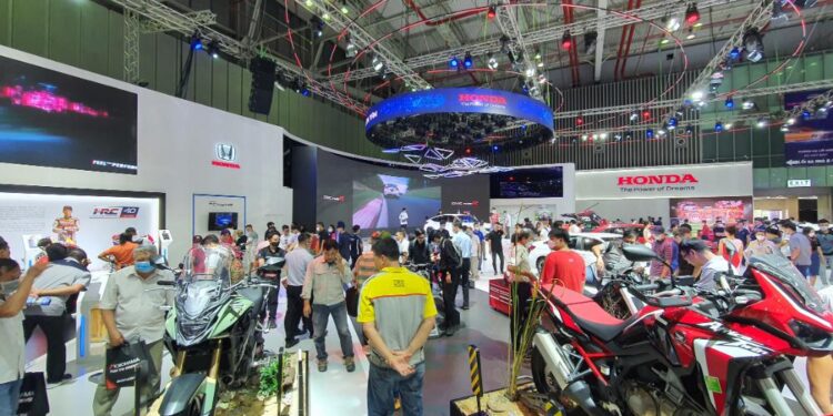 Triển lãm Ô tô Việt Nam – Vietnam Motor Show chính thức khởi động