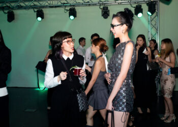 Phí Phương Anh “sánh đôi” cùng “nam thần” Win Metawin tại Malaysia