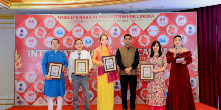 Hội Điện Ảnh Việt Nam và Tincom Media phối hợp cùng Ấn Độ tổ chức khởi động “ngọn đuốc điện ảnh quốc tế” tại Hà Nội