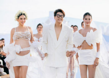 Võ Hoàng Yến bụng bầu vẫn catwalk điêu luyện cùng 36 thí sinh MGVN tại Vietnam Beauty Fashion Fest 8