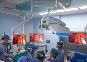 Phẫu thuật nội soi giảm mỡ: Mở ra kỷ nguyên mới trong lĩnh vực tạo dáng và làm đẹp