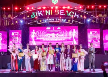 Jolie Ngoc đoạt danh hiệu Nữ hoàng bất động sản danh giá 