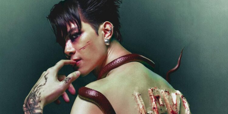 Anh Tú Atus lại “tặng quà” cho fan sau khi trình diễn 7 tiết mục ở đêm 2 concert Anh Trai “Say Hi”