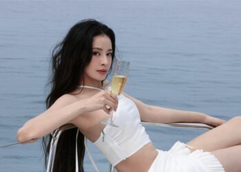 Chi Pu ra mắt EP đầu tay với 100% ca khúc tiếng Anh