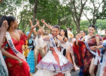 Best Of The World Festival: Đắm mình trong không khí lễ hội văn hoá sôi động cùng hàng ngàn khán giả TP.HCM