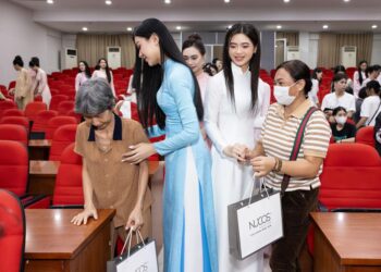 Hoa hậu Lương Thùy Linh và thí sinh Hoa hậu Quốc gia Việt Nam 2024 lan tỏa yêu thương