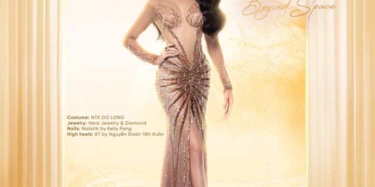 Hoa hậu Bùi Xuân Hạnh sẵn sàng chinh phục vương miện Miss Cosmo 2024 cùng “siêu phẩm” dạ hội kiêu sa đến từ NTK Đỗ Long