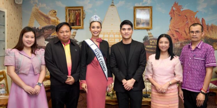 Á hậu Miss Cosmo 2024 – Karnruethai Tassabut gặp gỡ, báo cáo thành tích với chính quyền địa phương Thái Lan
