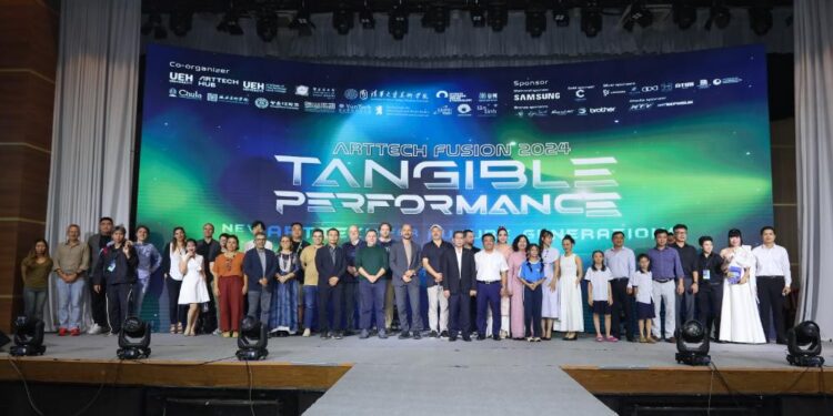Tangible Performance:  Bản giao hưởng Arttech lan tỏa thông điệp về tương lai bền vững