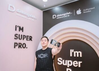 Trung Quân tiết lộ nhiều năm vẫn sắm iPhone ở Di Động Việt