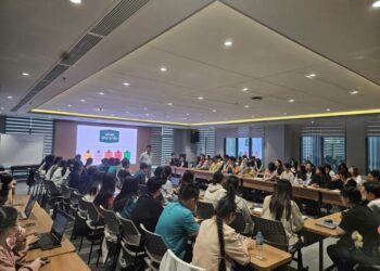 Hơn 2000 cơ hội việc làm tại ngày hội “Thực tập và việc làm  TP.Hồ Chí minh năm 2024” – UEH Career Fair đợt 2