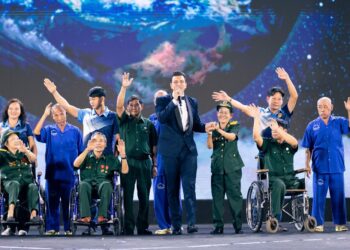 Nam vương Thế giới tôn vinh hình ảnh người lính Việt Nam